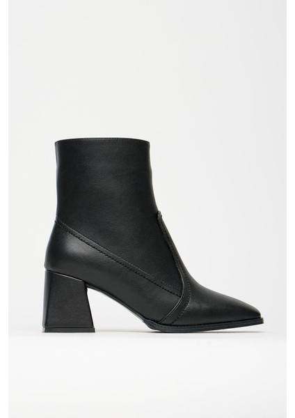 Siyah Kadın Topuklu Kare Burun Fermuarlı Bot fiyatları