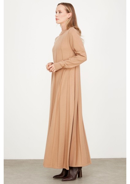 21605 Kalın Piliseli Triko Elbise fırsatları