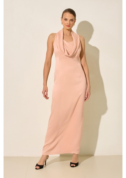 Pudra Yaka Detaylı Kolsuz Tam Kalıp Rahat Kesim Elbise