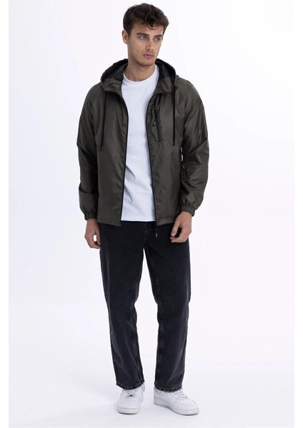 İçi Astarlı Su ve Rüzgar Geçirmez Erkek Cepli Yağmurluk fırsatları