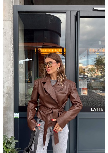 Kahverengi Vatkalı Astarlı Deri Ceket