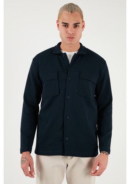 Pamuklu Regular Fit Klasik Yaka Göğüs Cep Detaylı Gömlek Erkek Gömlek 5901220 indirimleri