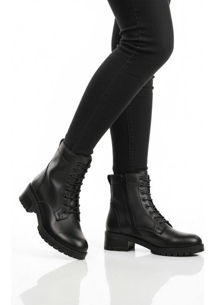 Siyah Hakiki Deri Bağcıklı Kadın Bot 2680-1 Z