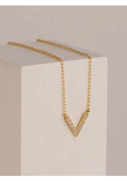 Altın Rengi V Şekilli Kolye fiyatları