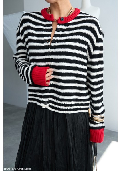 Kadın Düğmeli Çok Renkli Çizgili Kışlık Hırka fiyatları