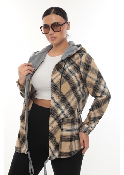 Büyük Beden Rahat Kalıp Kapüşonlu Oduncu Kadın Gömlek Hırka