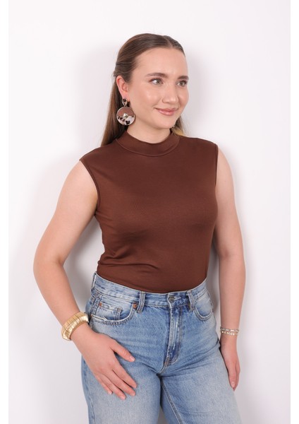 Sıfır Kol Boğazlı Kısa Içlik modelleri