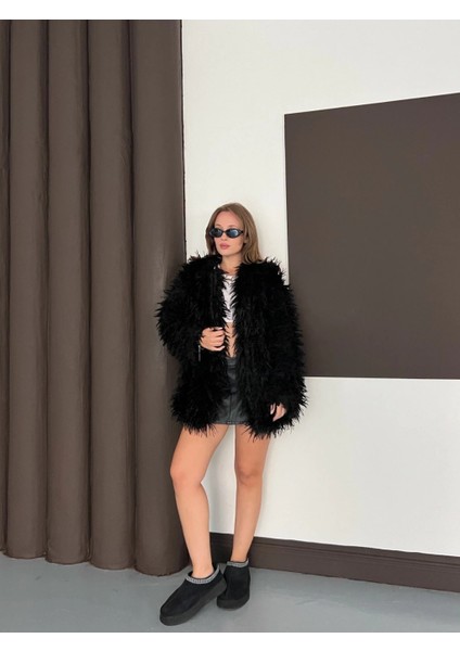 Uzun Tüylü Oversize Kürk