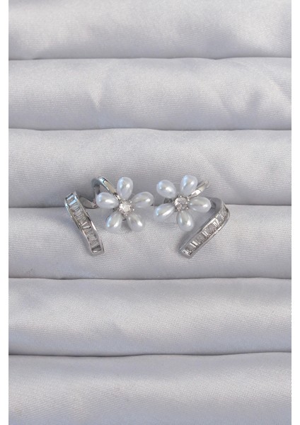 Bfs Pirinç Gümüş Renk Zirkon Taşlı Kıvrımlı Inci Çiçek Küpe