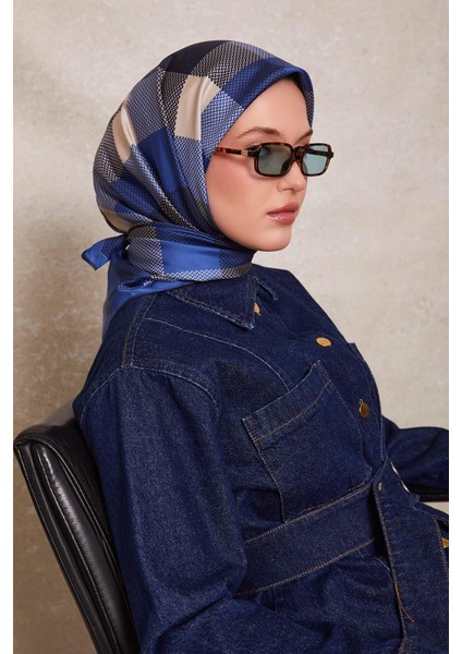 Saks Noktalı Kareli Twill İpek Eşarp fiyatları