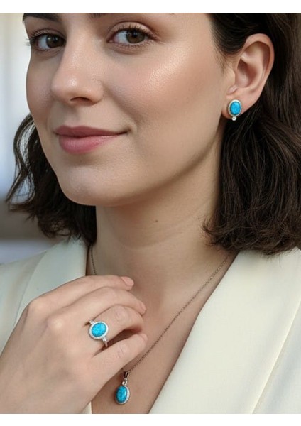 Kadın 925 Ayar Gümüş Oval Mavi Opal Taşlı Takı Seti