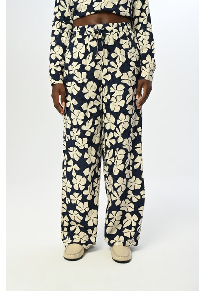 Kadın Beli Lastikli Bol Paça Çiçek Desenli Pantolon