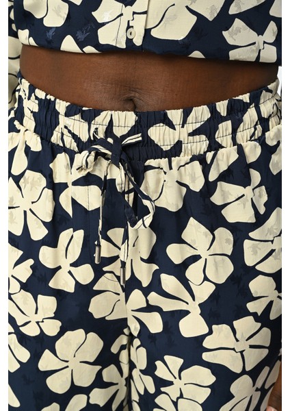 Kadın Beli Lastikli Bol Paça Çiçek Desenli Pantolon fiyatları