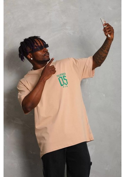 Unisex Oversize Baskılı Bisiklet Yaka T-Shirt - Bej fırsatları