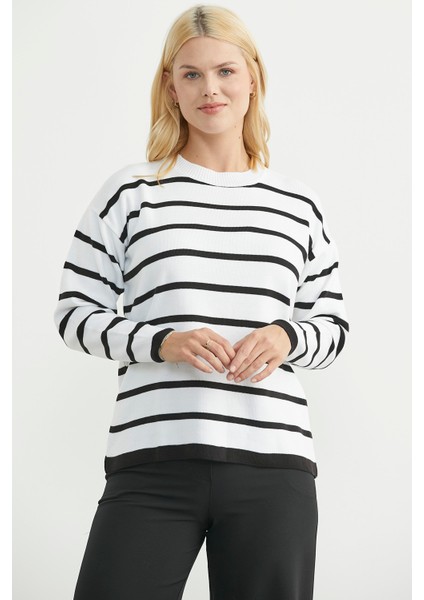 Çizgili Oversize Basic Triko Kazak - Beyaz fiyatları