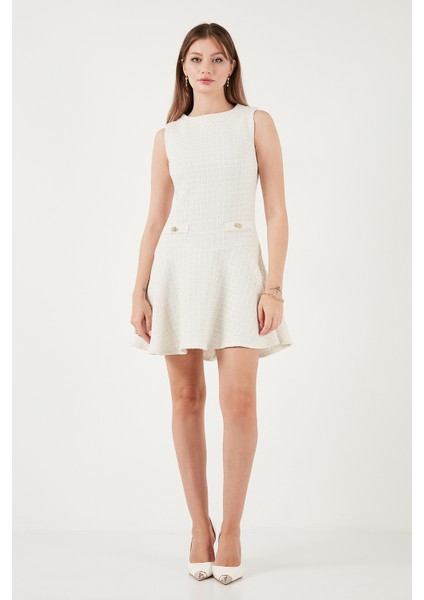 Pamuklu Regular Fit Bisiklet Yaka Düğme Detaylı A Kesim Mini Elbise Bayan Elbise 6525687 fiyatları