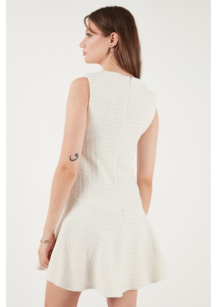 Pamuklu Regular Fit Bisiklet Yaka Düğme Detaylı A Kesim Mini Elbise Bayan Elbise 6525687