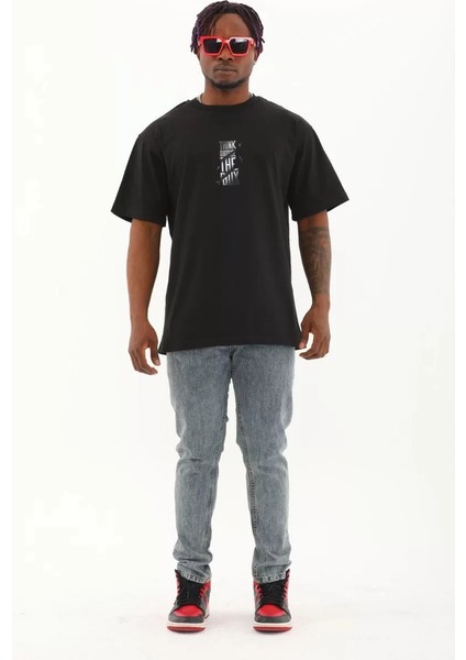 Unisex Oversize Baskılı Bisiklet Yaka T-Shirt - Siyah fırsatları