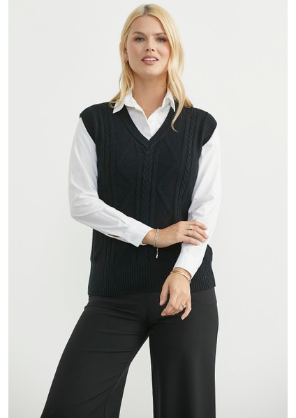 V Yaka Motifli Triko Süveter - Siyah fırsatları