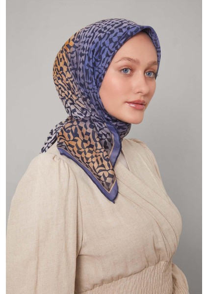 Kot Mavi Renk Geçişli Desen Soft Eşarp