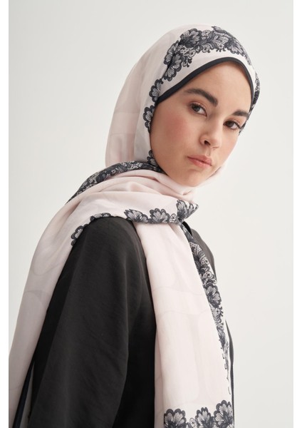 Floral Monogram Floş Şal Krem modelleri