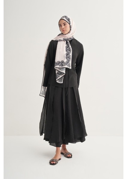 Floral Monogram Floş Şal Krem indirimleri