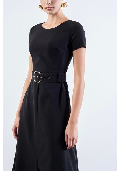 Osmanno Bisiklet Yaka Asimetrik Kesim Kemerli Elbise Siyah fırsatları