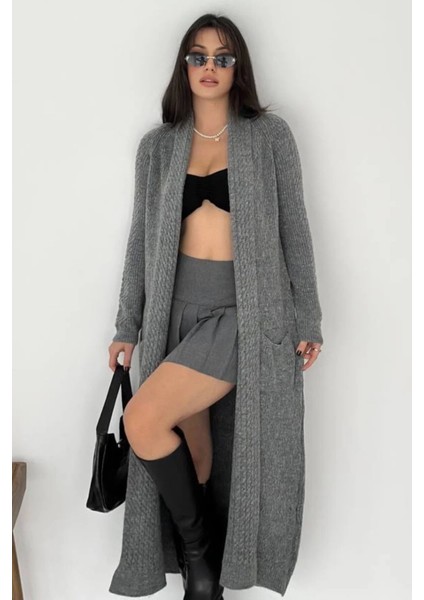 Kadın Yumuşak Dokulu Cepli Örgü Diz Altı Uzun Triko Hırka