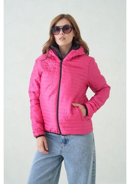 İçi Astarlı Su ve Rüzgar Geçirmez Cepli Kapüşonlu Kadın Mont modelleri