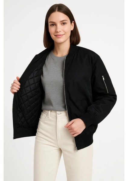 Siyah Bomber Ceket - İçi Astarlı Fermuarlı Rahat Kesim Su İtici Özellikli Mont Mevsimlik Dış Giyim