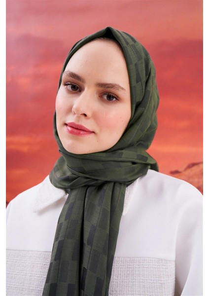 Küpçizgi Jakar Italyan Ipekli Şal Haki modelleri