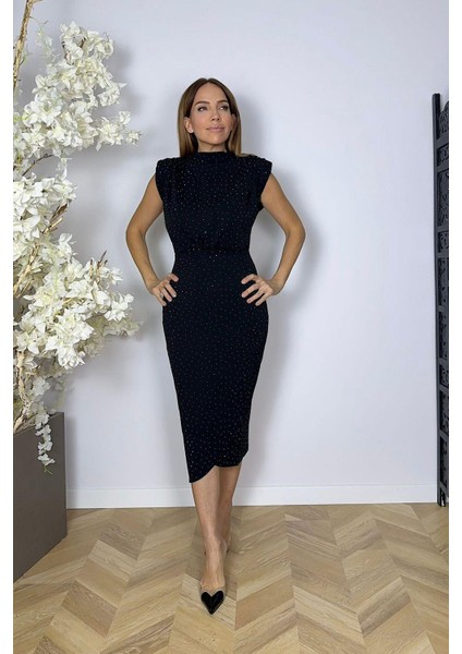 G1617 Drape ve Taş Detaylı Elbise Siyah