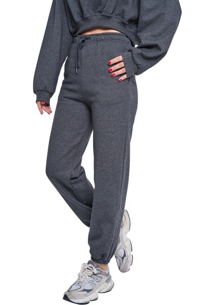 Kadın Üç Iplik Içi Pamuklu Şardonlu Eşofman Takımı Bisiklet Yaka Crop Eşofman Takımı fırsatları