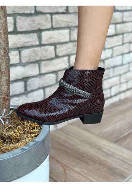 Lusso Kroko Taş Tokalı Büyük Numara Kadın Ayakkabı Şık ve Zarif Topuklu Model fiyatları