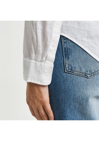 Kadın Beyaz Regular Fit Klasik Yaka Gömlek