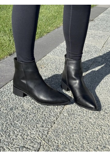 Arvella Sivri Burun Ahşap Ökçeli Kadın Bot Şehir Stil ve Konfor