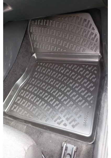 Nissan Qashqai 2022-2025 Arası Havuzlu Paspas ve ALT KADEME Bagaj Havuzu Seti