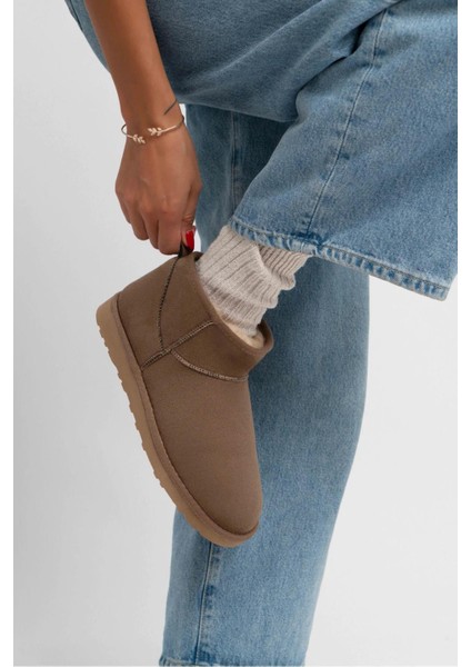 BROOKE KADIN BOT VİZON