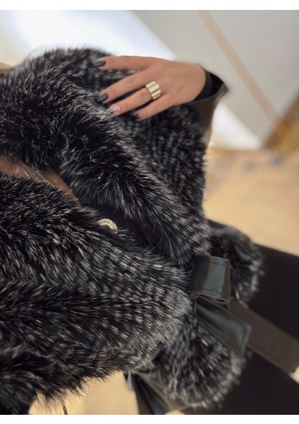 For She Kadın Geniş Kırçıllı Kürk Yaka Kuşaklı Deri Mont fiyatları