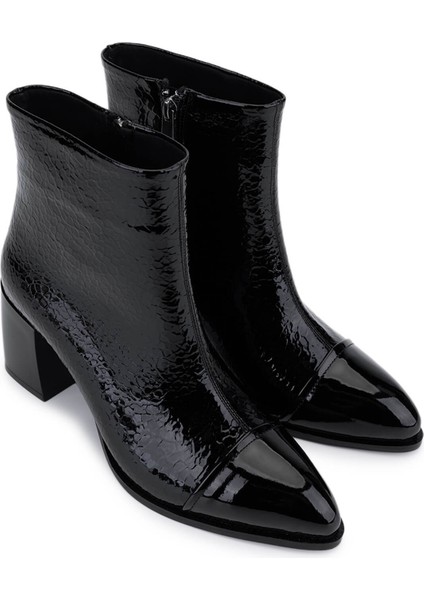 Kadın Suni Deri Siyah Rugan Topuklu Bot 1162 940 Bn Bot SK25-26 Sıyah Fsly fiyatları