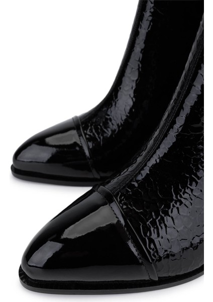 Kadın Suni Deri Siyah Rugan Topuklu Bot 1162 940 Bn Bot SK25-26 Sıyah Fsly modelleri