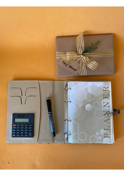Leopar Desenli Deri Kaplı Kilitli Ajanda | Hesap Makineli | Tarihsiz Planlayıcı fırsatları