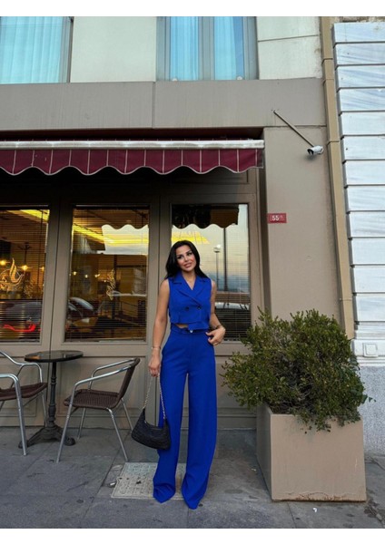 Kadın Düğmeli Yelek Pantolon Kare Yaka Takım modelleri