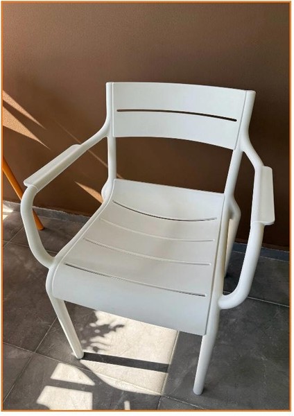 Brixo Modern Bahçe & Balkon Sandalyesi 4’lü Set – 5 Renk Seçeneğiyle Şıklık ve Konfor Bir Arada!