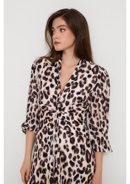 Krem - Acı Kahve Yaka Detaylı Leopar Desenli Elbise modelleri