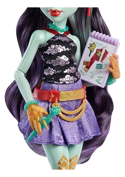 Hıgh Jınafıre Long™ Monster High Jinafire Long Bebek, Köpekçiği Cloudy 'yun Yun' ve 7 Aksesuar HYV58 fırsatları