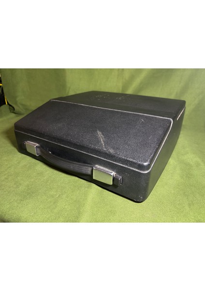 Silver Reed 200 Turuncu Renk Çantalı Daktilo - Sorunsuz Çalışır Durumda