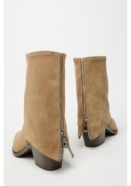 Camel Süet Kadın Hakiki Deri Western Topuklu Bot – Sivri Burun & Fermuar Aksesuarlı fırsatları