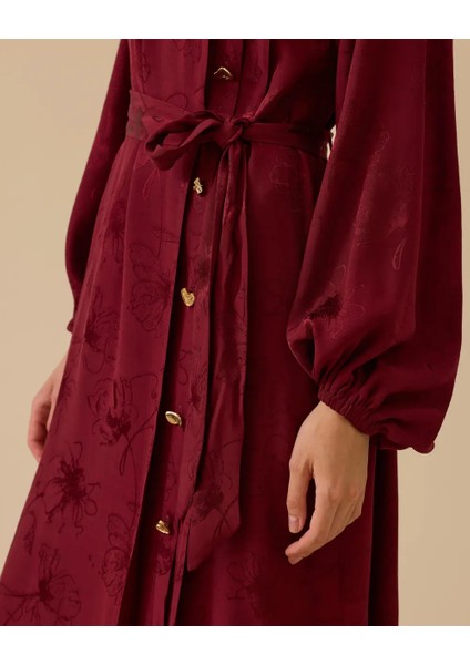 10002521311014 Omuzdan Aşağı Düğmeli Kol Ucu Lastikli Jakar Elbise fırsatları