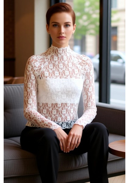 Kadınlar Için Yüksek Yaka Uzun Kollu Vücuda Oturan Esnek Örme Şık Dantel Detaylı Üst Kaliteli